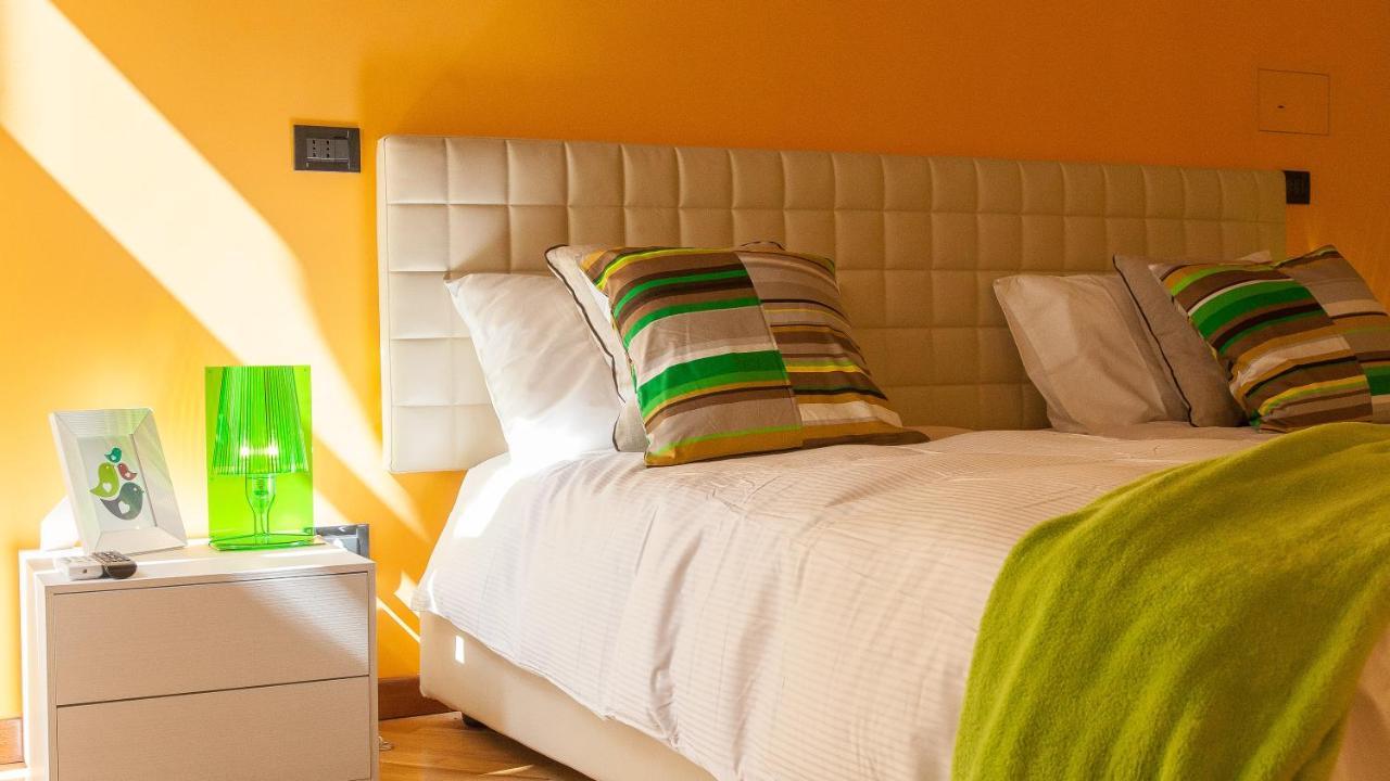 Trevi Colour- Rental In Рим Екстер'єр фото